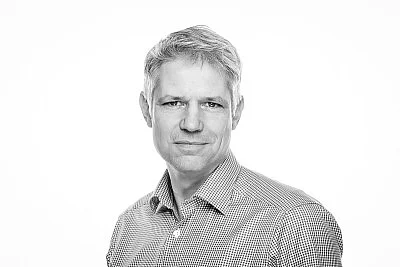 Oliver Wassenaar TYPO3 CMS Certified Consultant Oliver Wassenaar TYPO3 CMS Certified Consultant